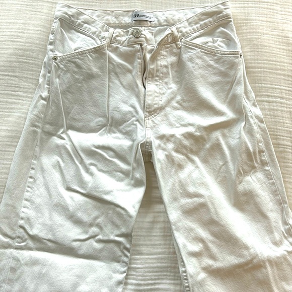 White Zara Jeans - Picture 1 of 4